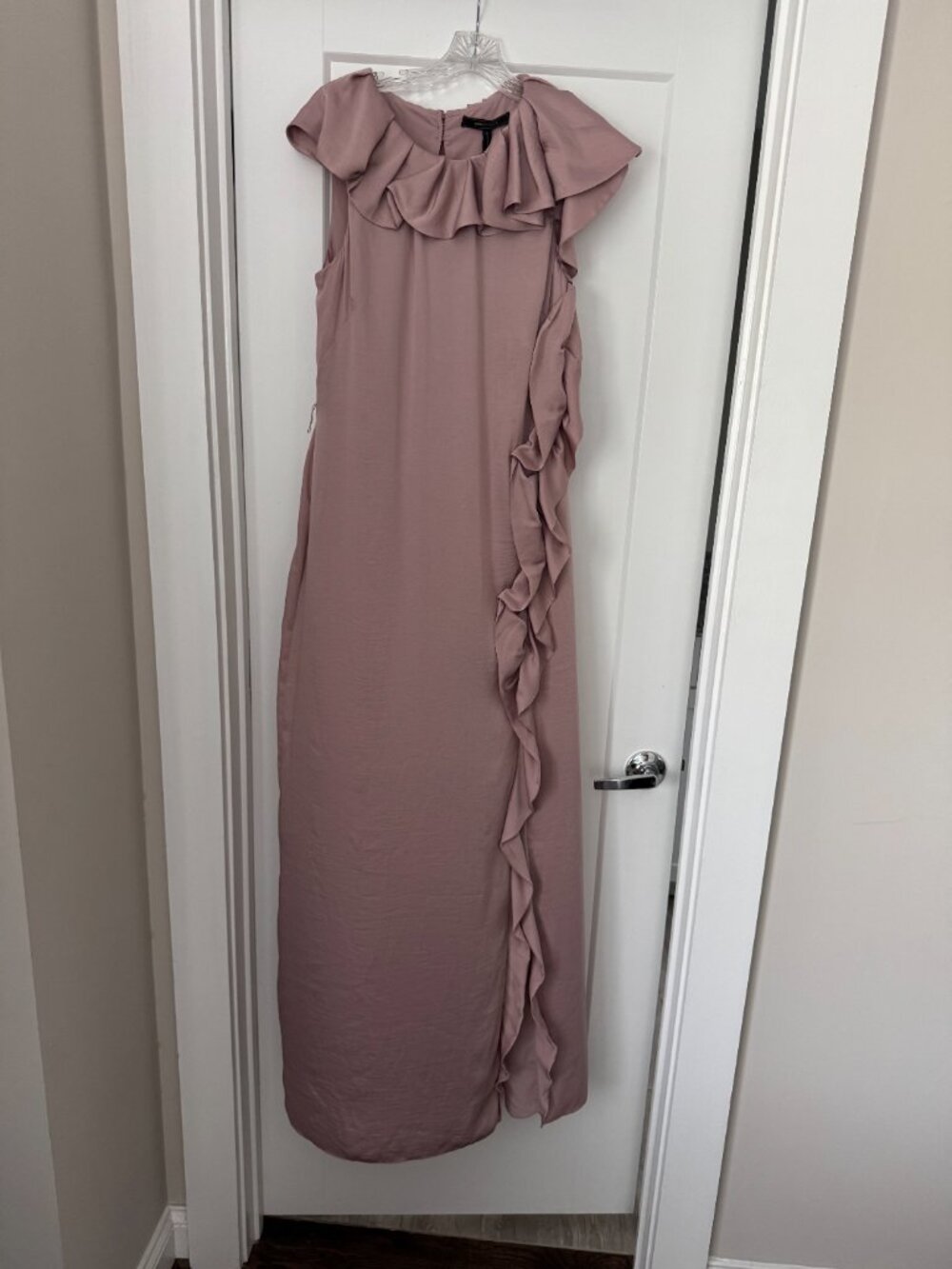 BCBG Max Azria Lavender Open Back Gown Size 10 NWT